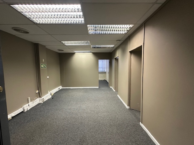 To Let commercial Property for Rent in Mowbray Western Cape